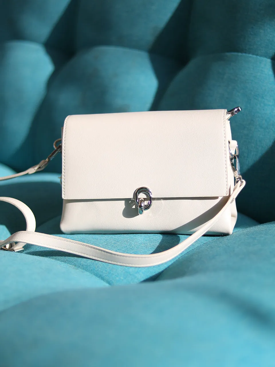 Biella White Sling Bag