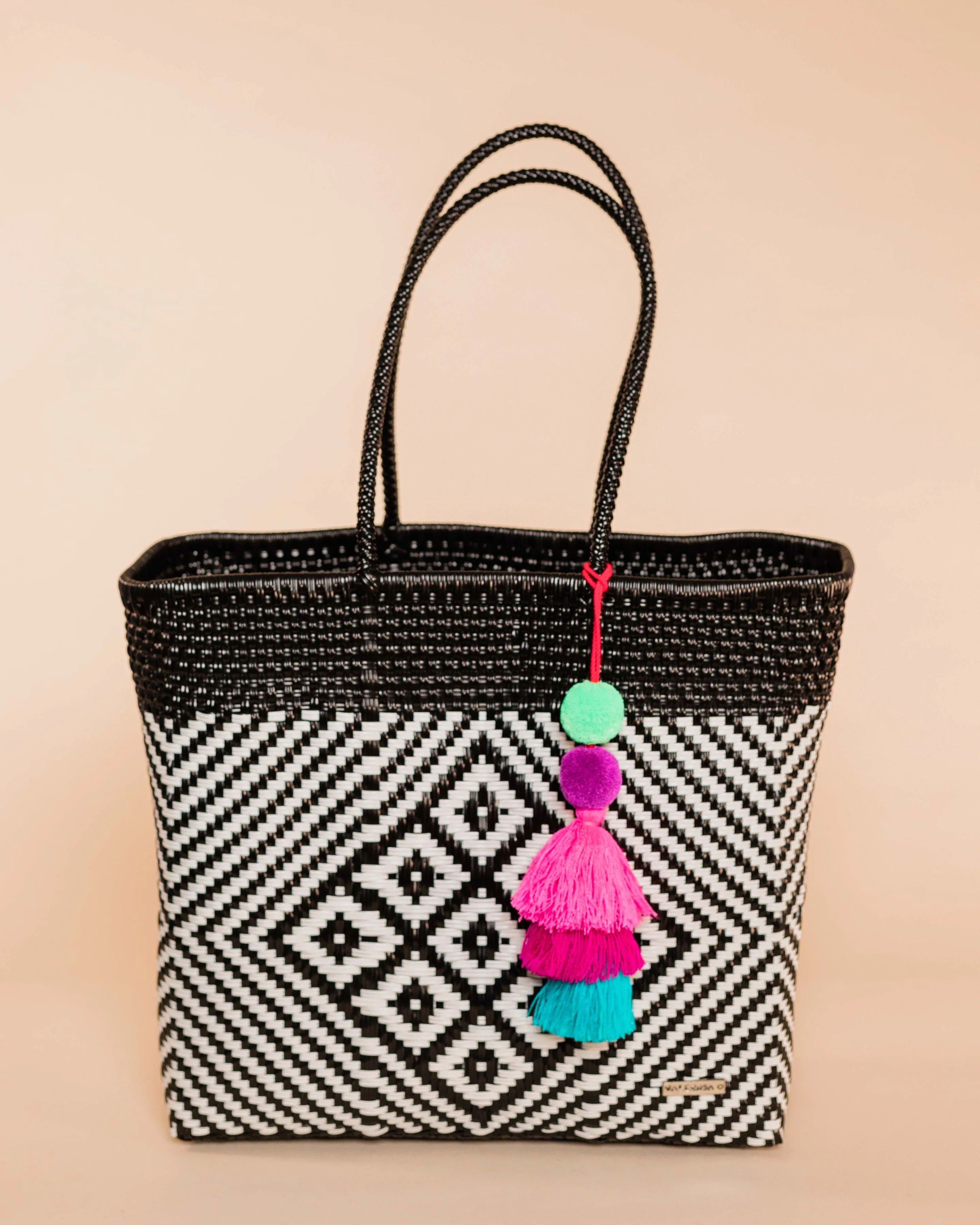 Black Kaleidoscope Playera Tote