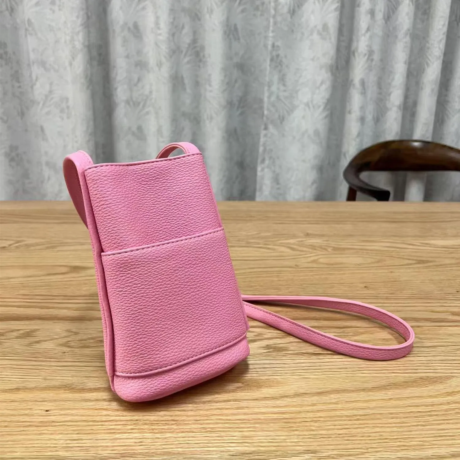 Crossbody Bag Small Crossbody Purse for Women Trendy Adjustable shoulder straps