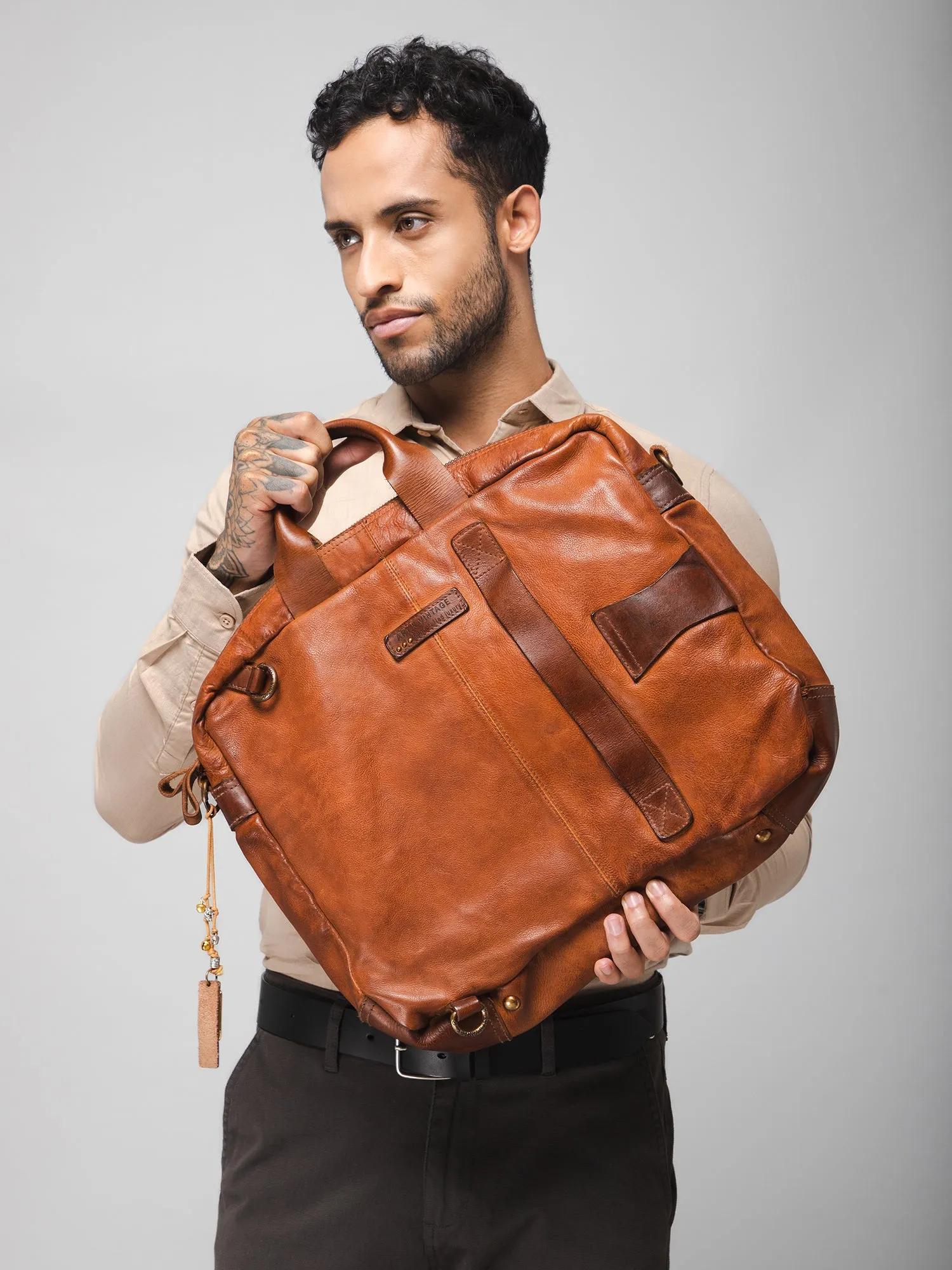 Enfield: Cognac Vintage Leather Men's Laptop Bag
