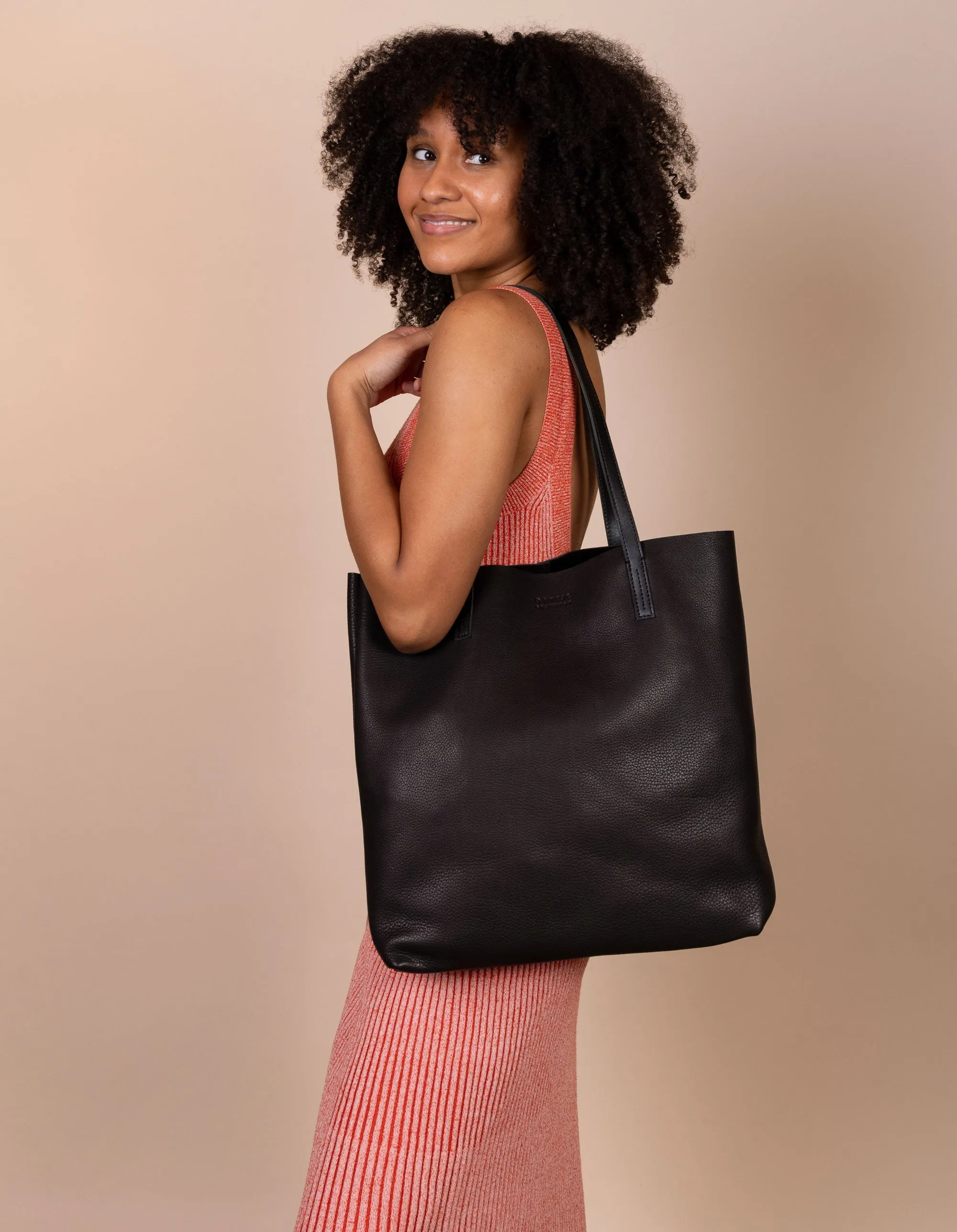 Georgia - Black Soft Grain Leather