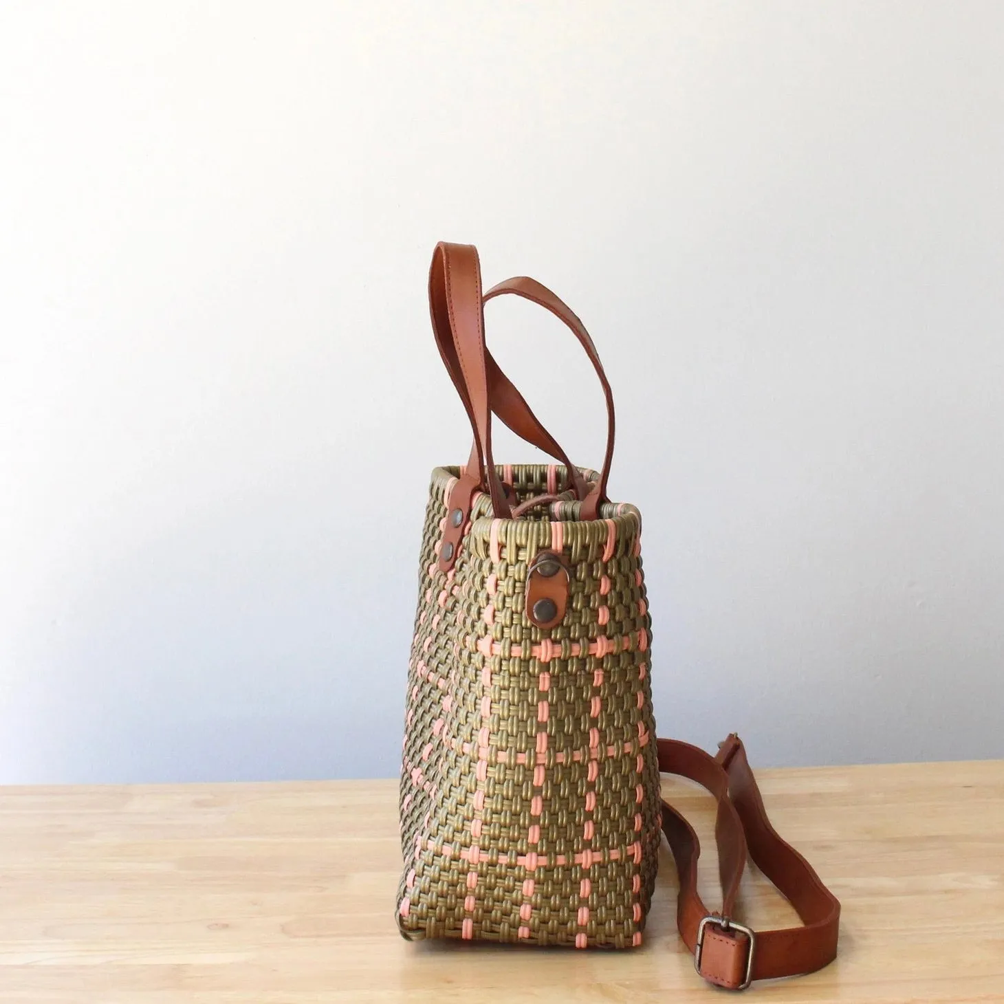 Gold   Pink Plaid Handwoven Crossbody Bag