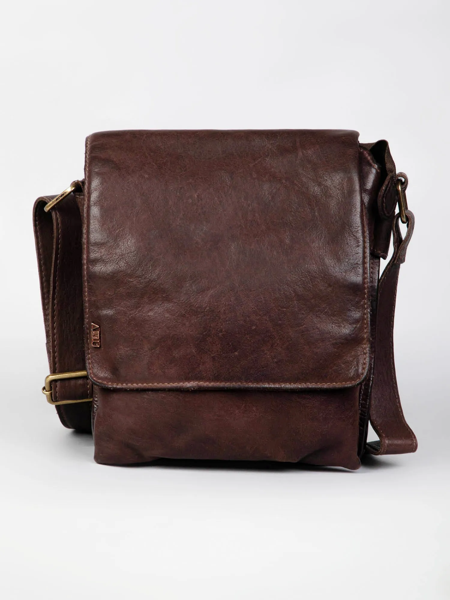 Henry: Navy Flap Bag Cross Body In Veg Tan Leather by art n vintage