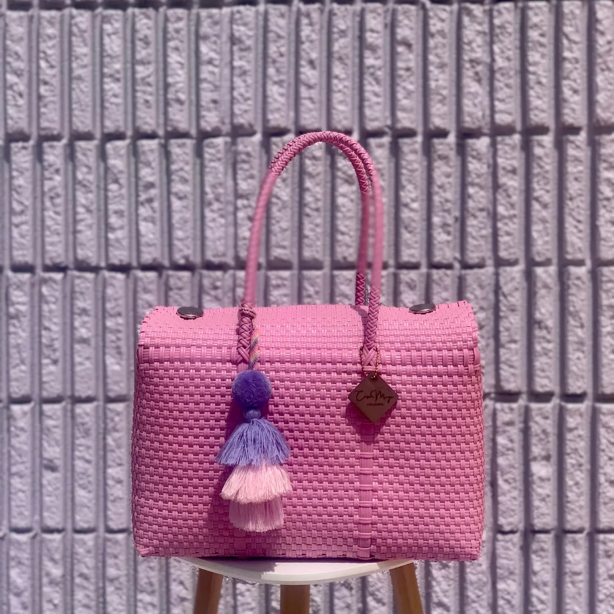 Medium Duffel - Barbie Pink