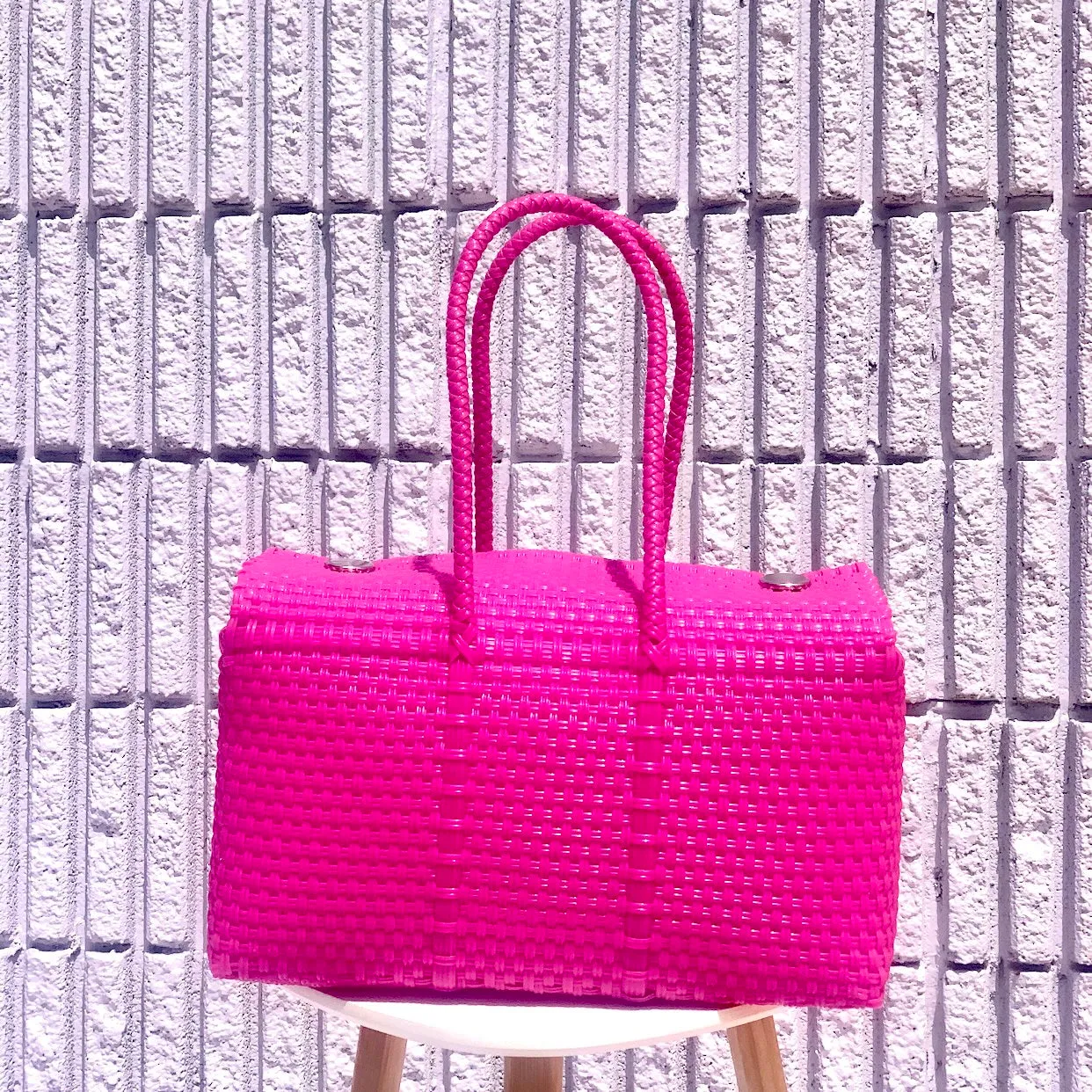 Medium Duffel - Hot Pink