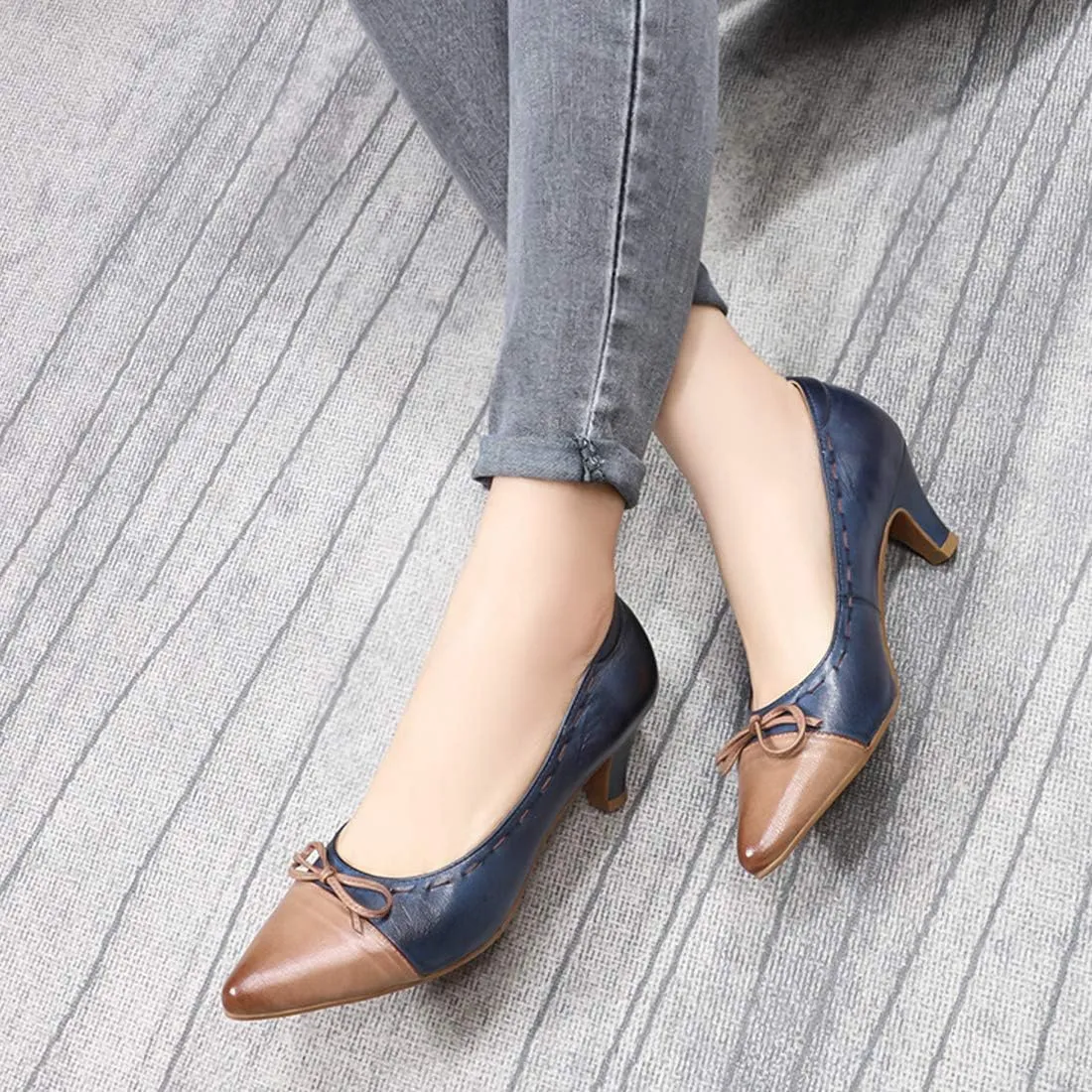 Mona flying Womens Leather Elegant Pointed Toe Bowknot Pumps Ladies Kitten Heels Dressy Casual Office Work Shoes