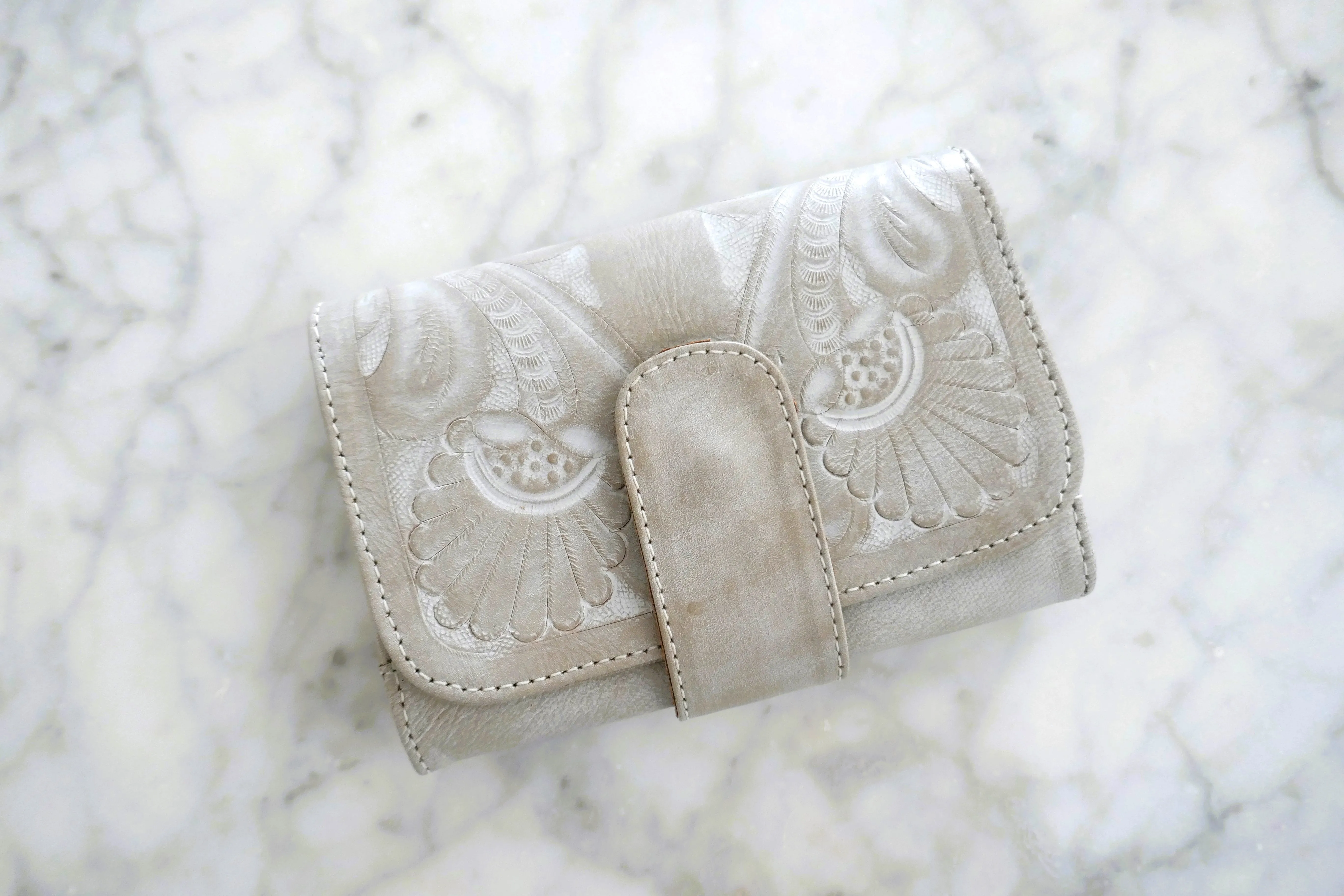 Nude Bifold Small Wallet