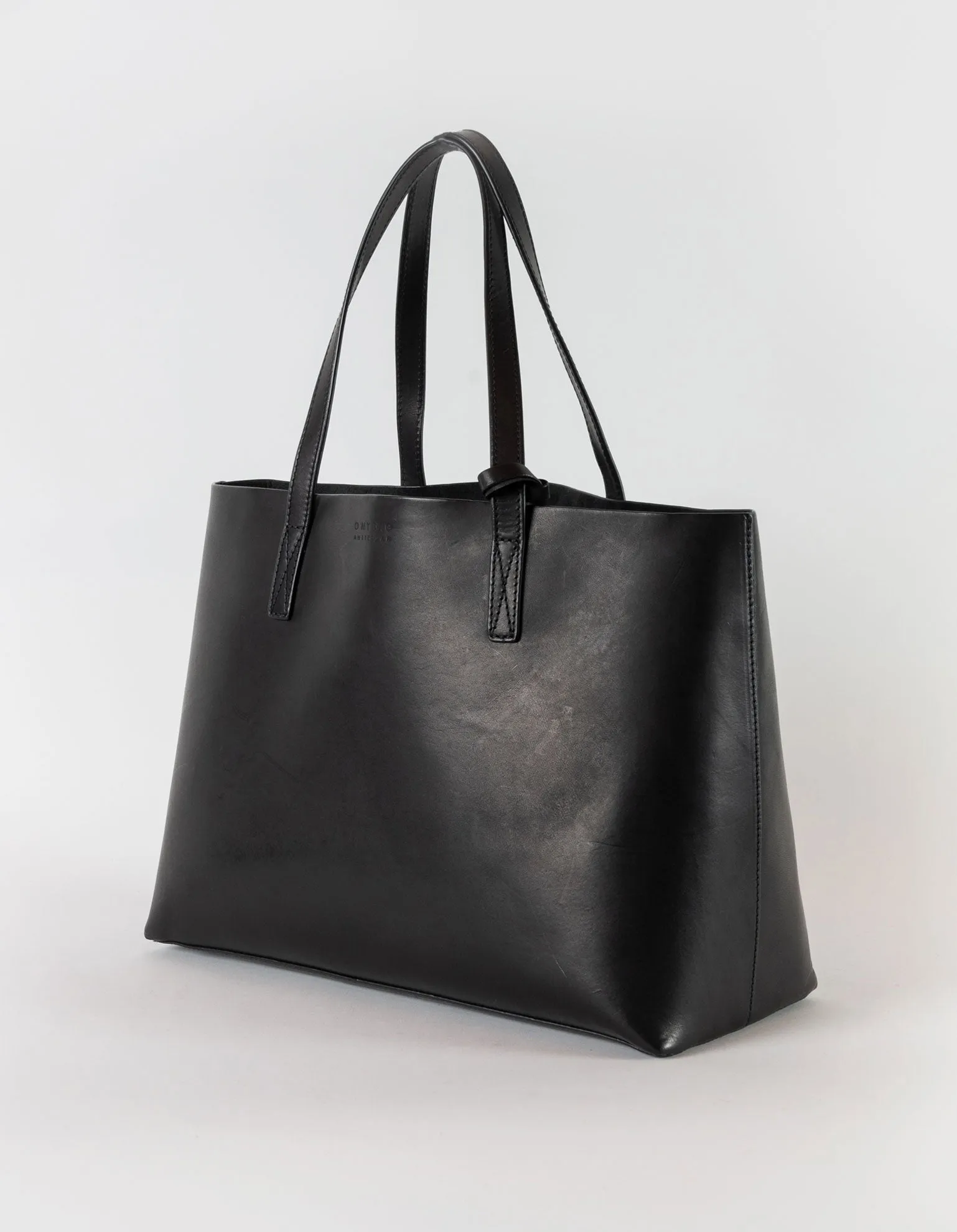 Sam Shopper - Black Classic Leather