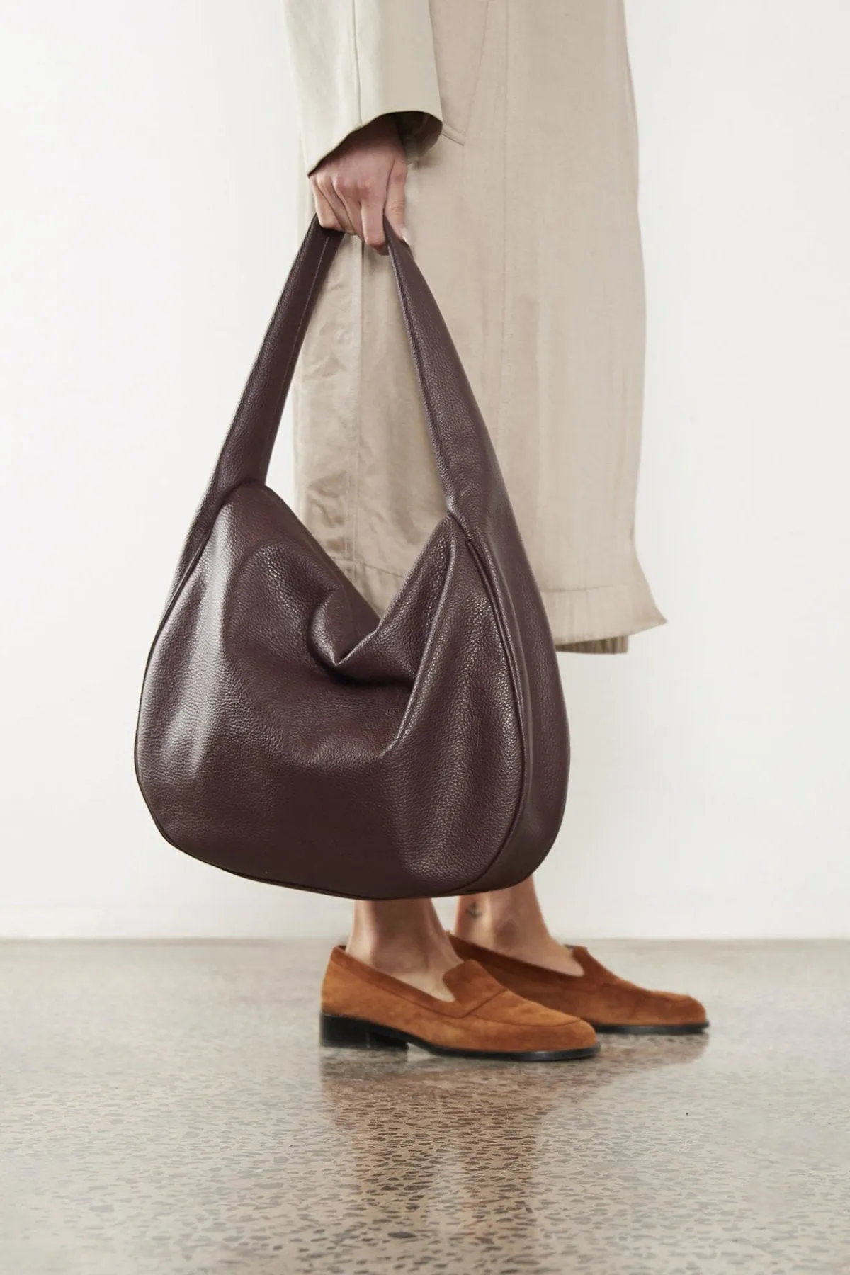 Slimline Halo Shoulder Bag in Grain Burgundy