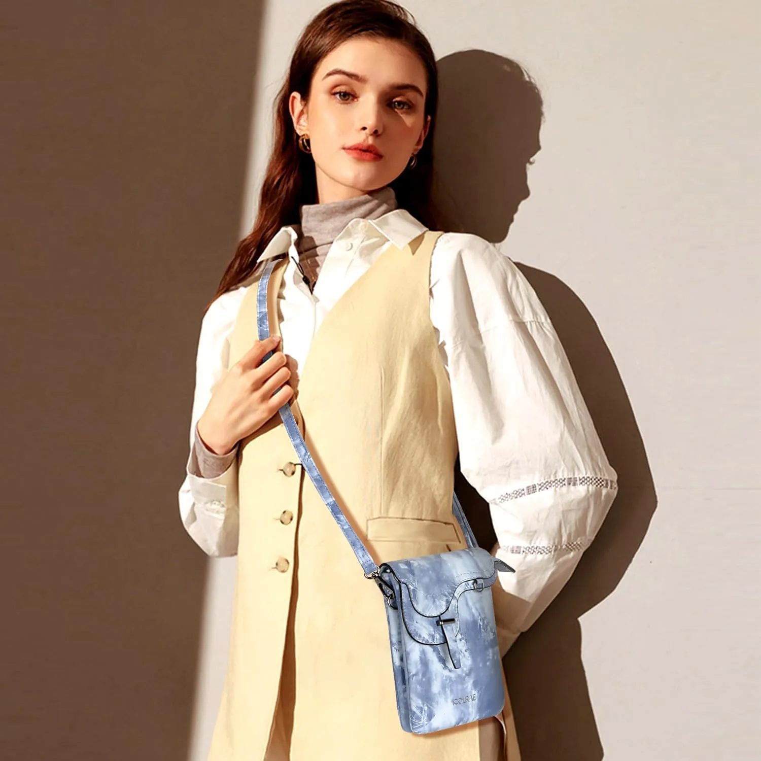 Small Crossbody Bags For Women Trendy Vegan Leather Cell Phone Purse Crossbody Adjustable Strap Handbags