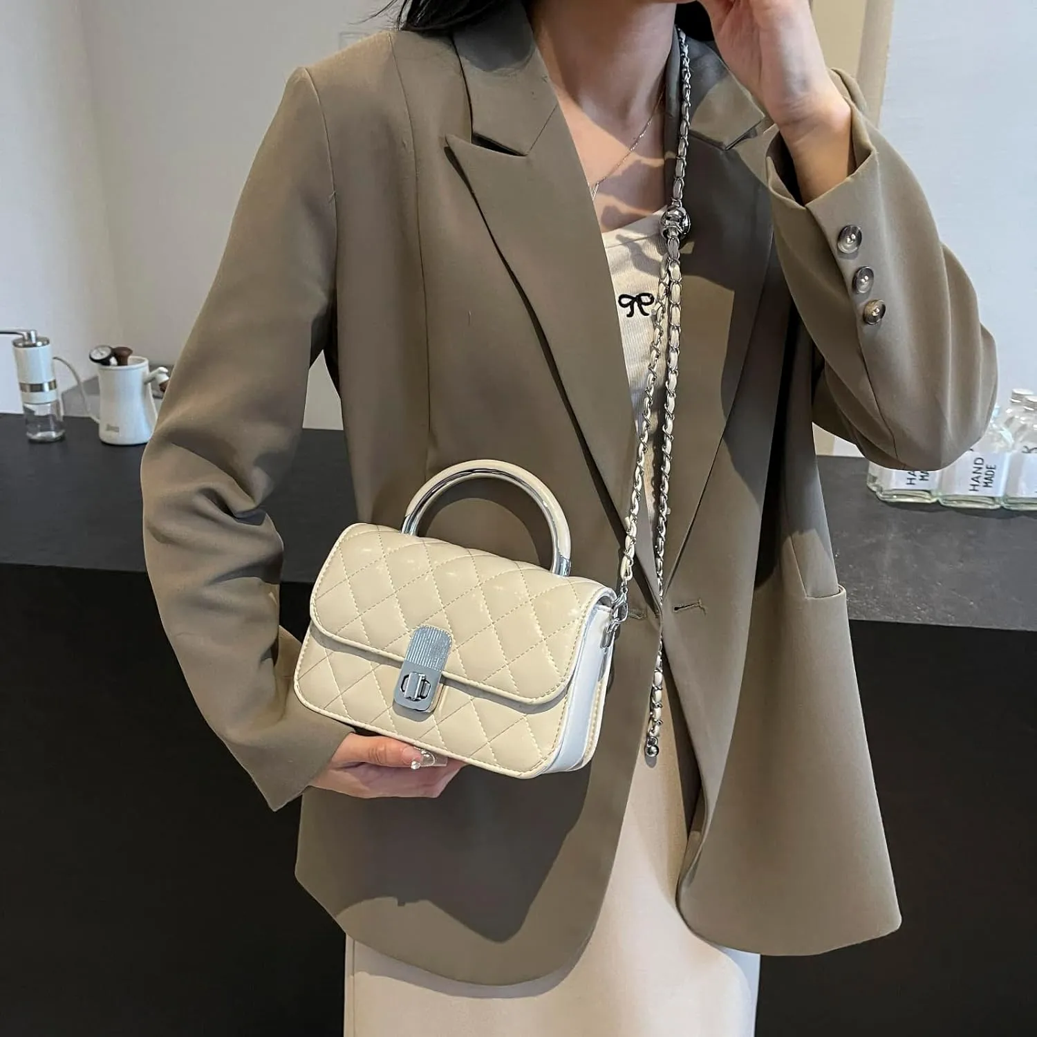 Small Quilted Crossbody Bags for Women Purse for Women with Trendy Shoulder Purses Black Handbag