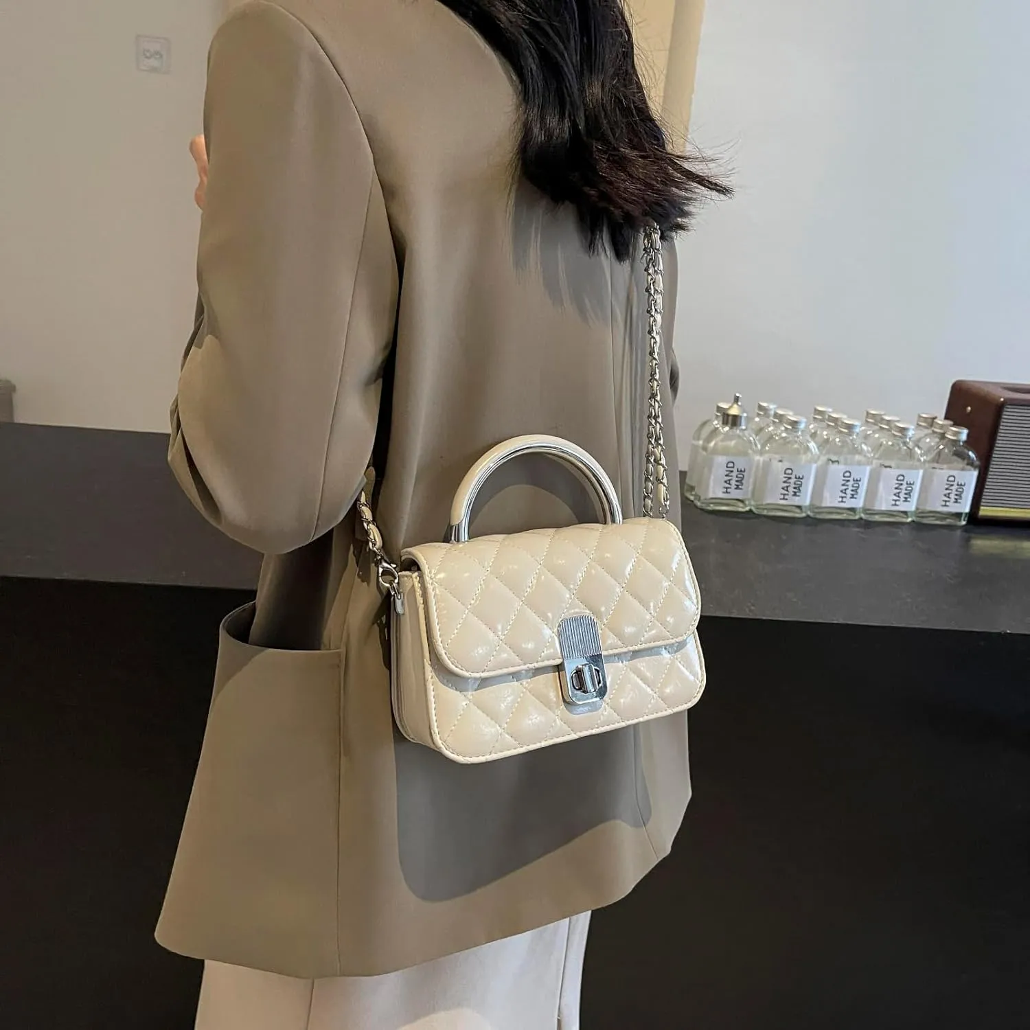 Small Quilted Crossbody Bags for Women Purse for Women with Trendy Shoulder Purses Black Handbag