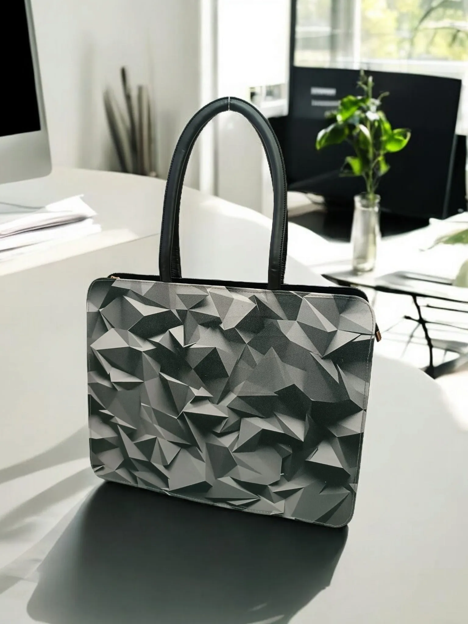 The Curve Laptop Totes...