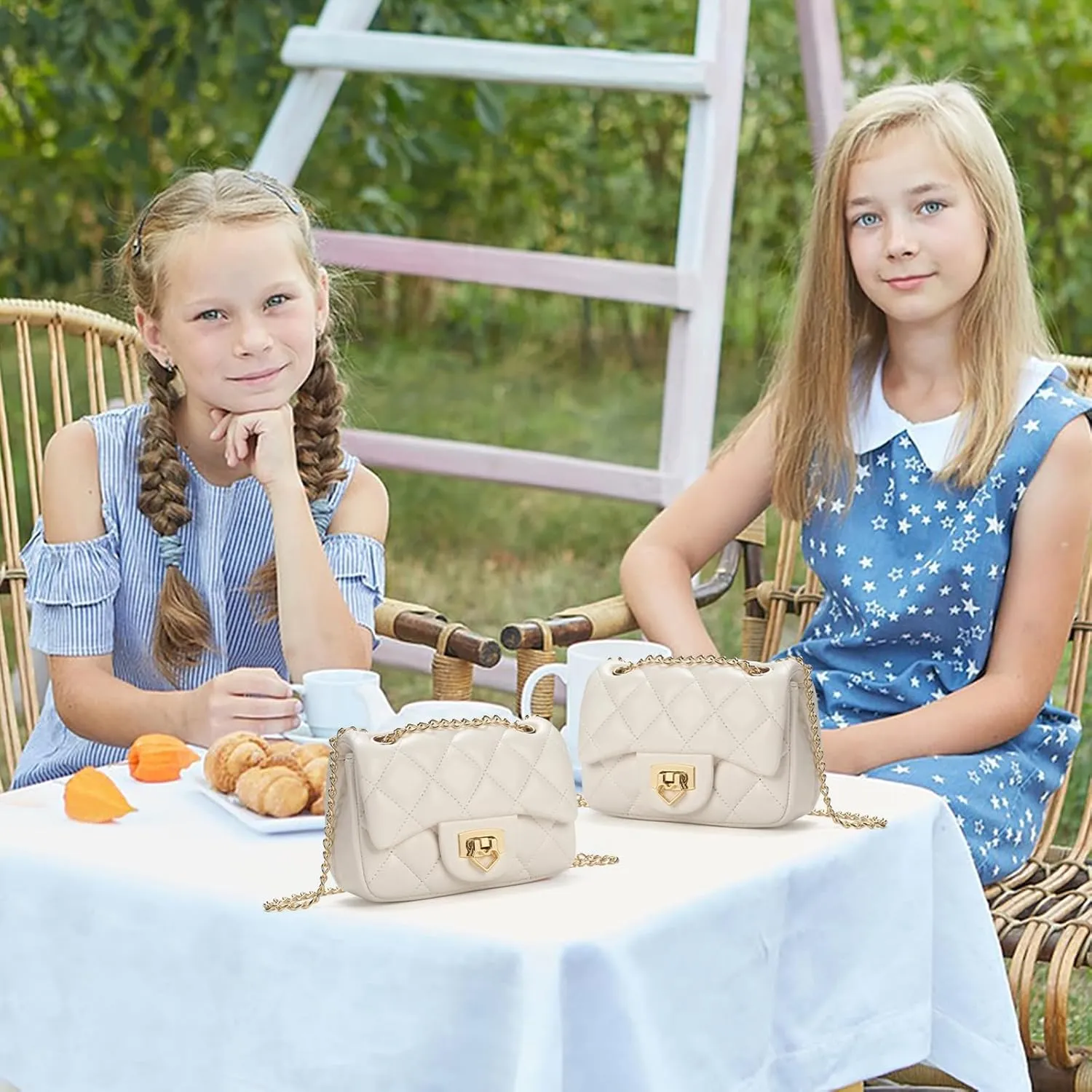 Toddler Purse for Girls Age 3-14, Heart Lock Kids Purse, Cute Crossbody Bag with Chain Strap