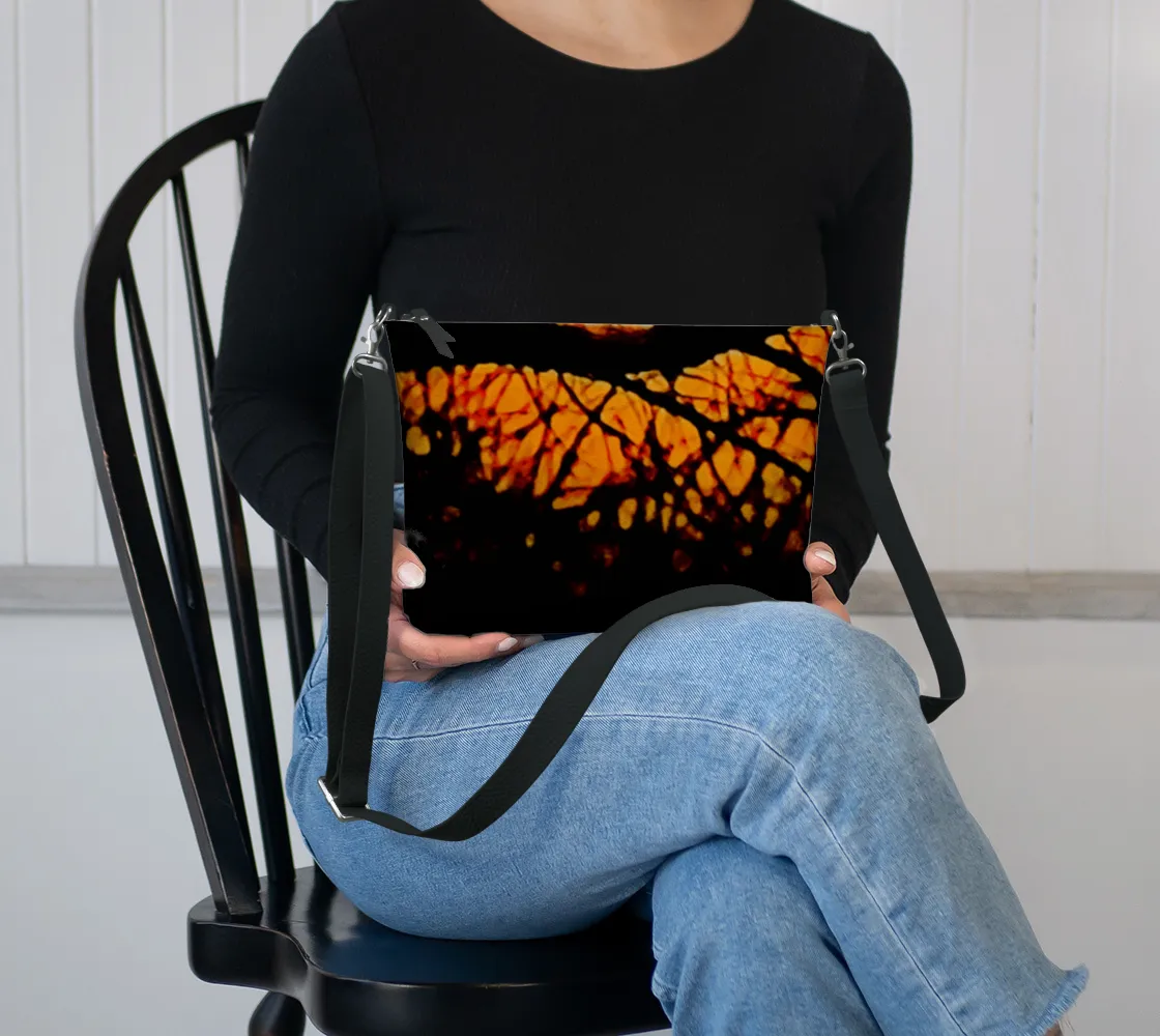 Vegan Leather Crossbody Purse (2024-12-30, 4:15 p.m.)