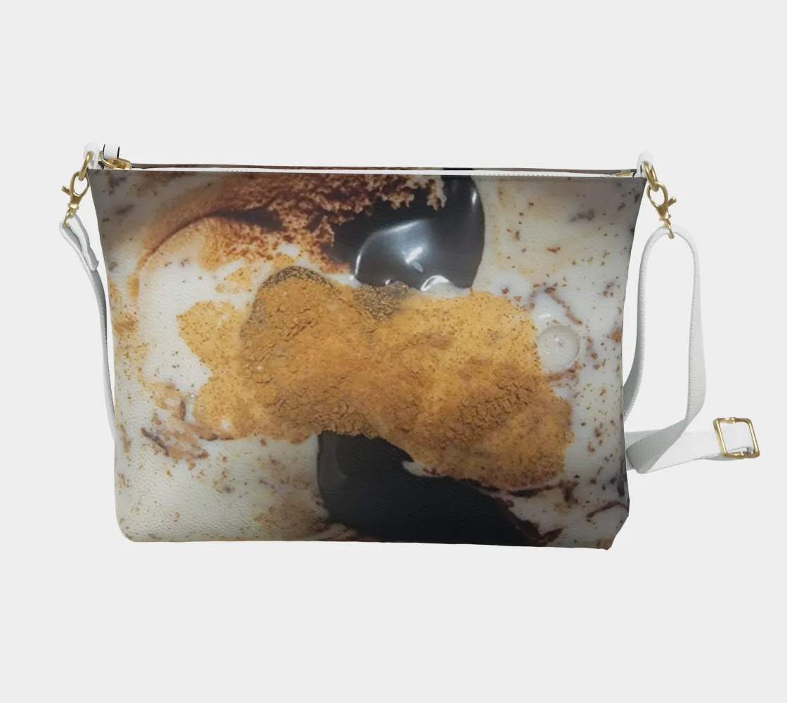 Vegan Leather Crossbody Purse (2025-01-25, 4:38 p.m.)