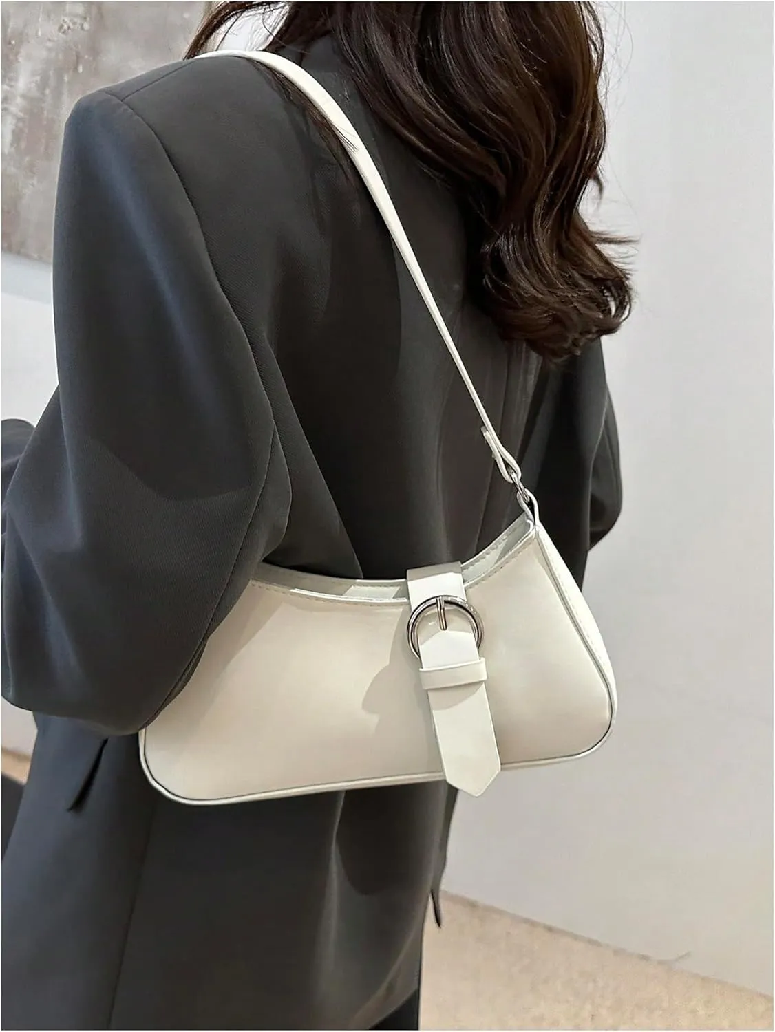 Verdusa Women's Buckle Zipper Crescent Shoulder Handbags Vintage Top Handle Underarm Bags