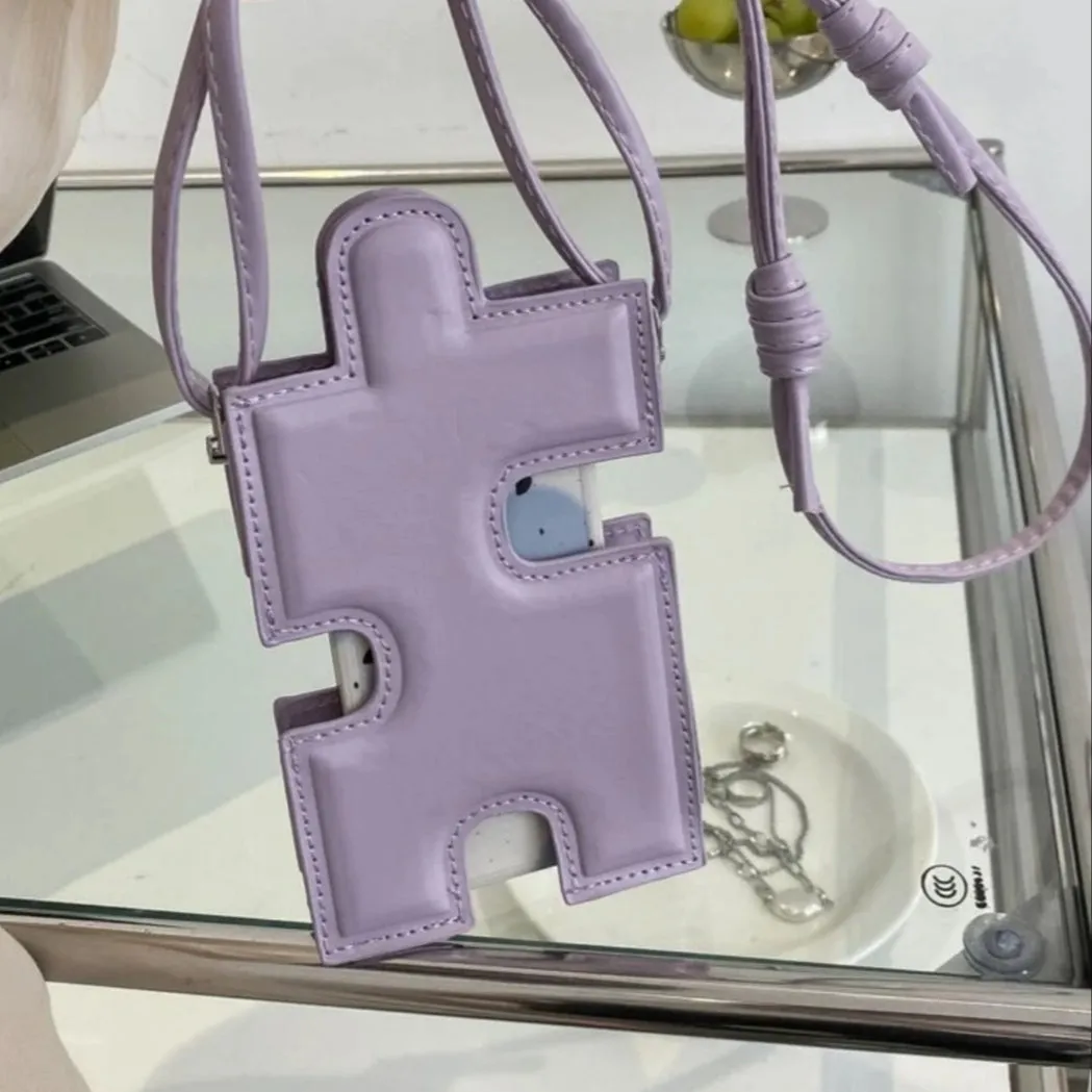 What's Puzzling Bag