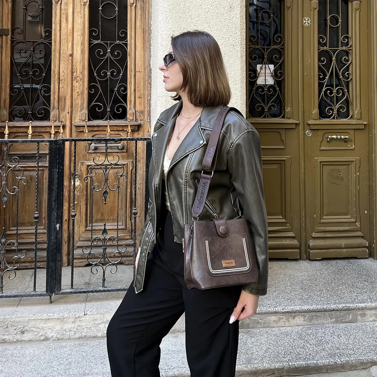 Wrangler Crossbody Purses for Women Cute Handbag and Shoulder Bag for Ladies