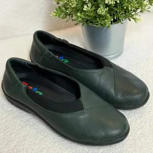 Zeta Pleat Green - Green
